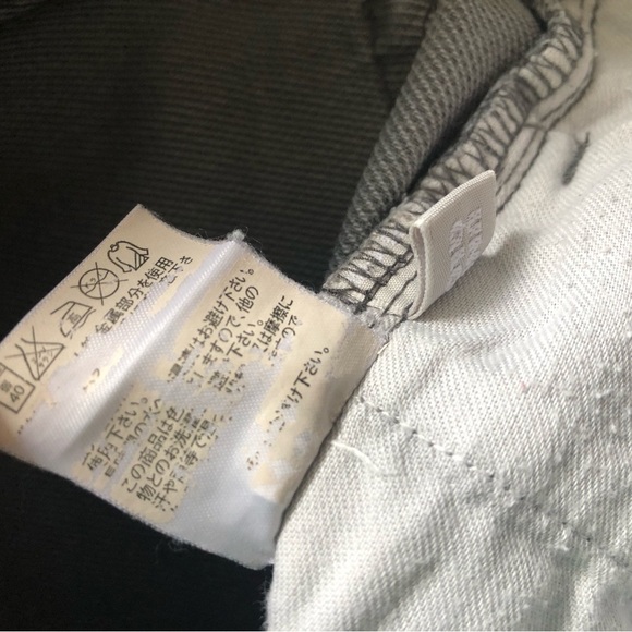 Uniqlo Gray Cropped Straight-Leg Jeans Women’s - Picture 7 of 14